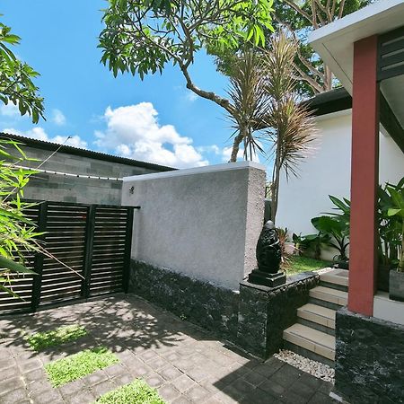 Maya Kori Villa Jimbaran Exteriér fotografie